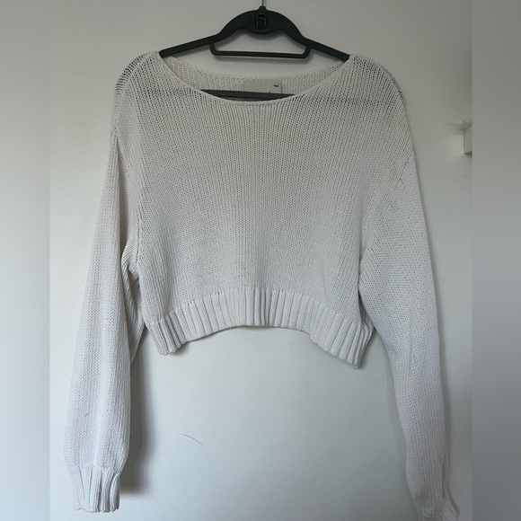 ARITZIA WHITE SWEATER - Picture 1 of 2